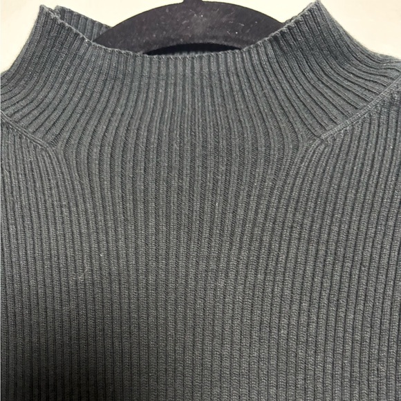 Vintage Talbots Made in Hong Kong Cotton Ribbed Sleeveless Mock Neck Sweater - Picture 9 of 9